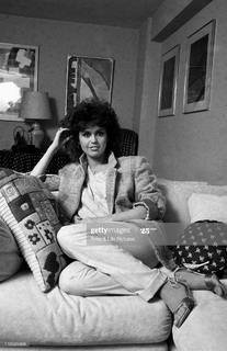 Marie Osmond feet photo thumbnail