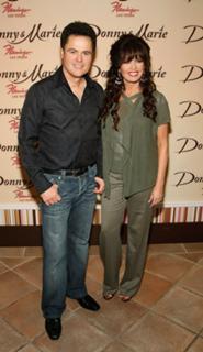 Marie Osmond feet photo thumbnail
