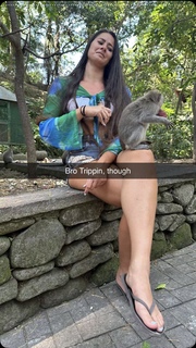 Marie Temara feet photo thumbnail
