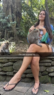 Marie Temara feet photo thumbnail