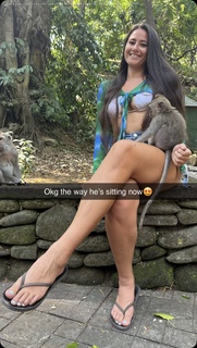 Marie Temara feet photo thumbnail