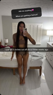 Marie Temara feet photo thumbnail