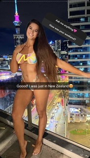 Marie Temara feet photo thumbnail
