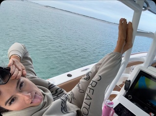 Marie Temara feet photo thumbnail