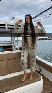 Marie Temara feet photo thumbnail