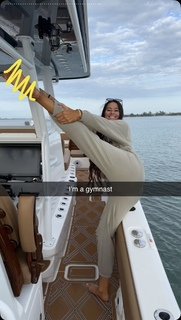 Marie Temara feet photo thumbnail