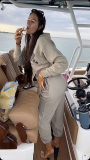 Marie Temara feet photo thumbnail