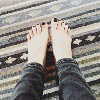 Marie Zielcke feet photo 10