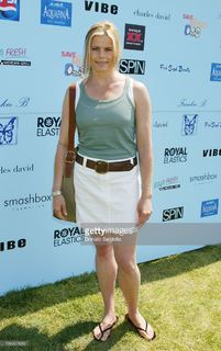 Mariel Hemingway feet photo thumbnail