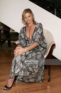 Mariel Hemingway feet photo thumbnail