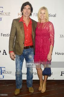 Mariel Hemingway feet photo thumbnail