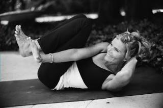 Mariel Hemingway feet photo thumbnail