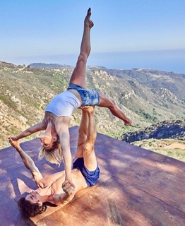 Mariel Hemingway feet photo thumbnail