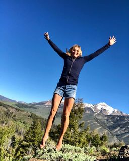 Mariel Hemingway feet photo thumbnail