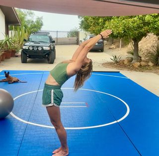 Mariel Hemingway feet photo thumbnail