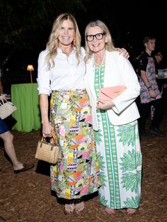 Mariel Hemingway feet photo thumbnail