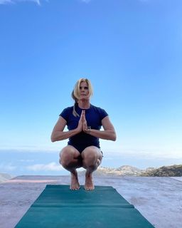 Mariel Hemingway feet photo 3