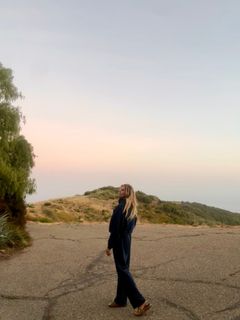 Mariel Hemingway feet photo 6