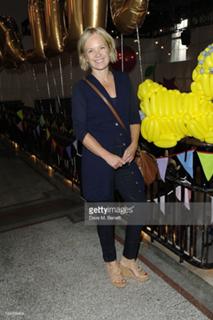 Mariella Frostrup feet photo 11