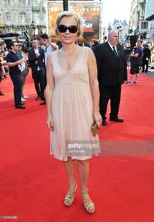 Mariella Frostrup feet photo 3
