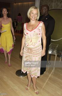 Mariella Frostrup feet photo 12