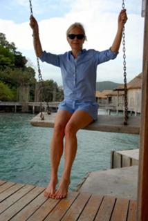 Mariella Frostrup feet photo 7