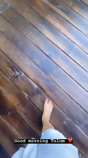Mariem Dabbegh feet photo 10