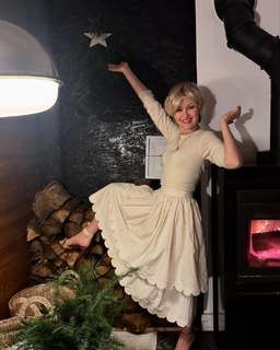 Marieta Zukowska feet photo 4
