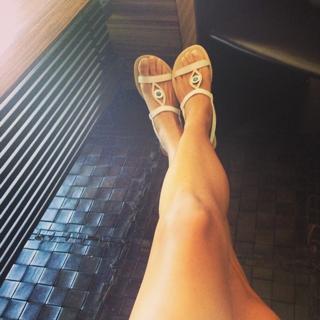 Marietta Hrousala feet photo 1