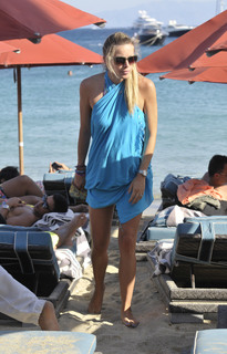 Marietta Hrousala feet photo 11