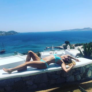 Marietta Hrousala feet photo 17