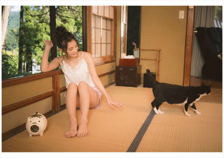 Marika Kôno feet photo 9