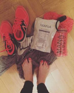 Marika Soposká feet photo 6