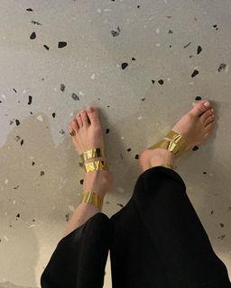 Marika Soposká feet photo 15