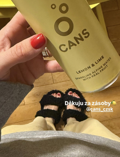 Marika Soposká feet photo 10
