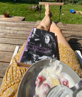 Marika Soposká feet photo 13