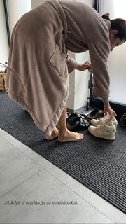 Marika Soposká feet photo 14
