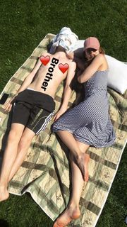 Marika Soposká feet photo 13
