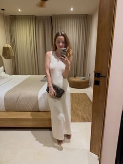 Marika Soposká feet photo 9