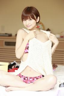 Mariko Shinoda feet photo 13