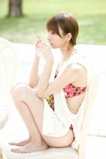 Mariko Shinoda feet photo 11