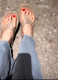 Mariko Shinoda feet photo 6