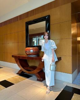 Mariko Shinoda feet photo 20