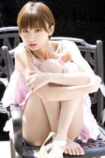 Mariko Shinoda feet photo 7
