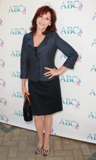 Marilu Henner feet photo thumbnail