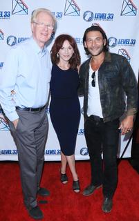 Marilu Henner feet photo thumbnail