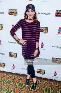 Marilu Henner feet photo thumbnail