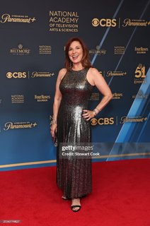 Marilyn Milian feet photo thumbnail