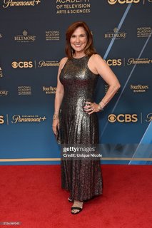 Marilyn Milian feet photo thumbnail