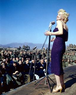 Marilyn Monroe feet photo thumbnail
